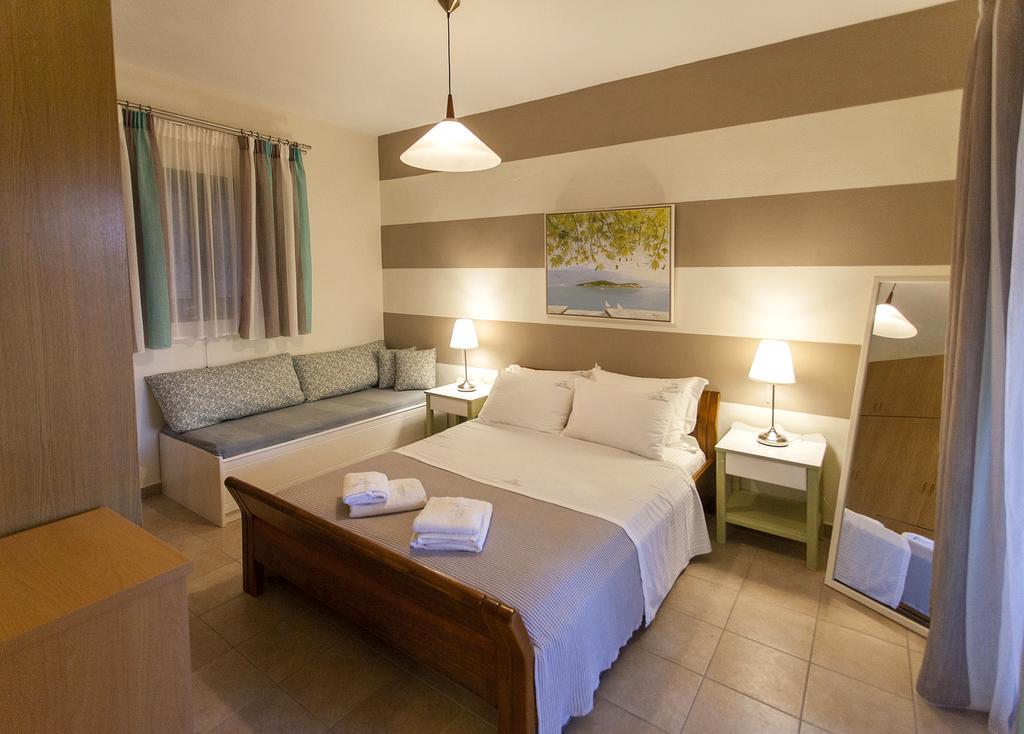 Apartment In Villa Rosebud Никиана Экстерьер фото